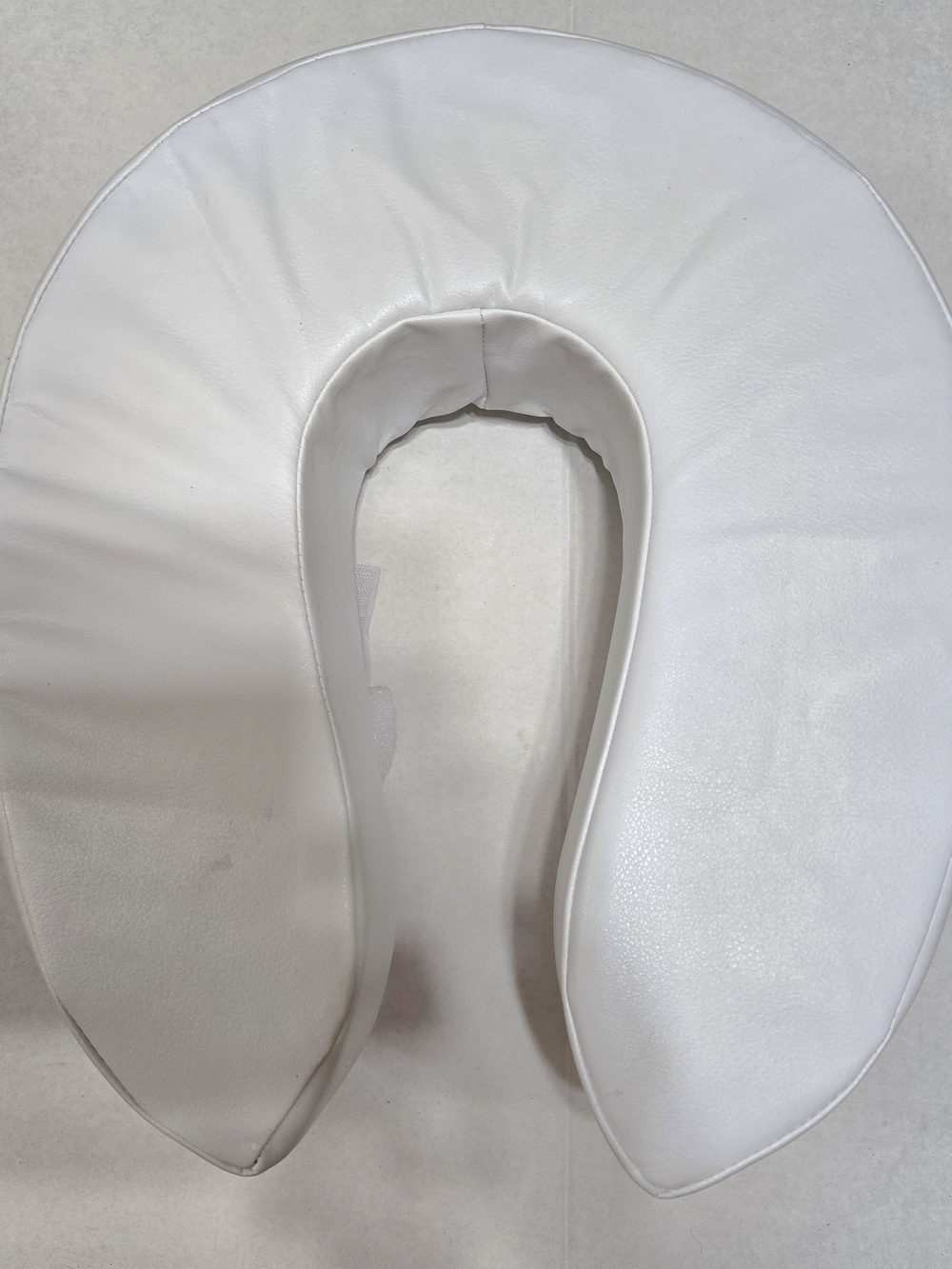White Toilet Seat Cushion Raised Foam Pad for Comfort and Support 4 inches